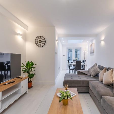 A Golden Haven Retreat In London Appartement Buitenkant foto